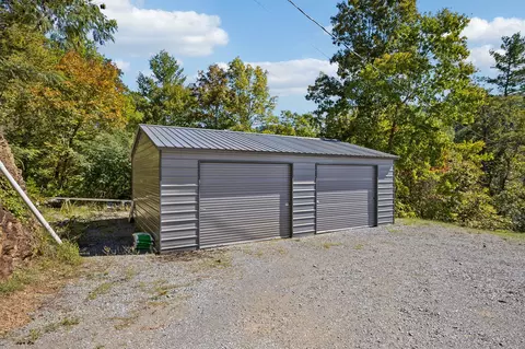 Exterior - 1243 Carrs Creek Rd, Townsend, TN 37882 photo 9 of 10