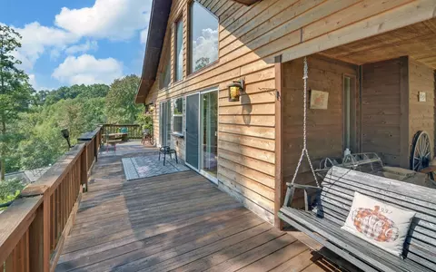Exterior - 36 Dwaynes Trl, Murphy, NC 28906 photo 5 of 17