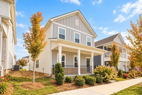 4901 Myra Dr, Hermitage, TN 37076
