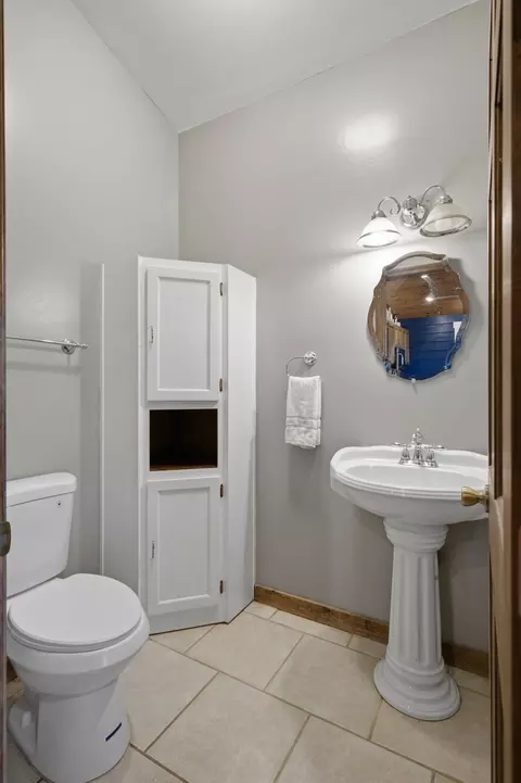 Bath - 2425 Allisona Rd, Eagleville, TN 37060 photo 4 of 4