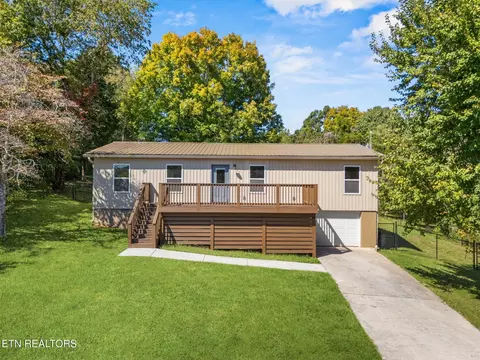 116 Channel Dr, Loudon, TN 37774