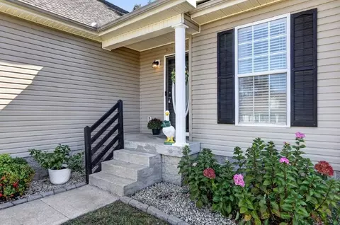 132 Lorien Cir, Shelbyville, TN 37160