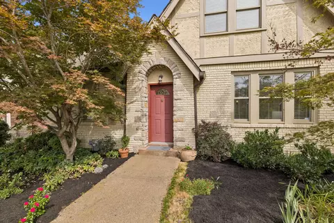 230 Cherokee Rd, Nashville, TN 37205