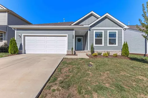 649 Cedar Brook Dr, White House, TN 37188