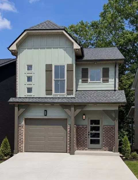58 Holland Park W, Clarksville, TN 37043