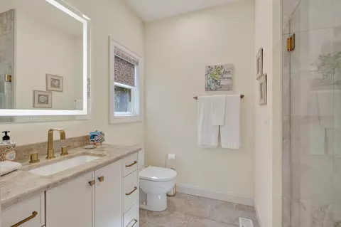 Bath - 753 Vintage Dr, Baxter, TN 38544 photo 7 of 15