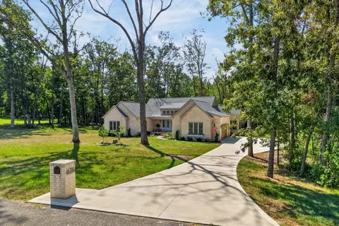 Exterior - 753 Vintage Dr, Baxter, TN 38544 photo 10 of 12
