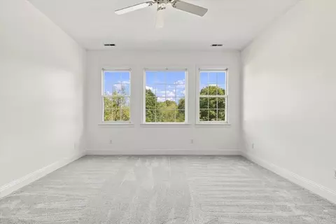 Bedroom - 2440 Maple Grove Rd, Dickson, TN 37055 photo 2 of 8