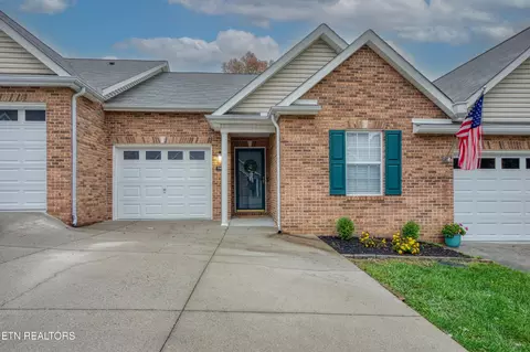 7144 La Christa Way, Knoxville, TN 37921