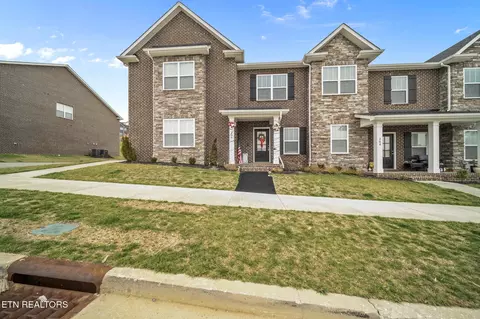 266 Broadberry Ave, Oak Ridge, TN 37830