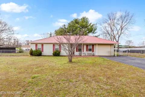 37 Lindbergh Ave, Winchester, TN 37398