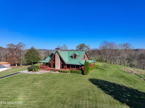 1743 Holston River Dr, Rutledge, TN 37861