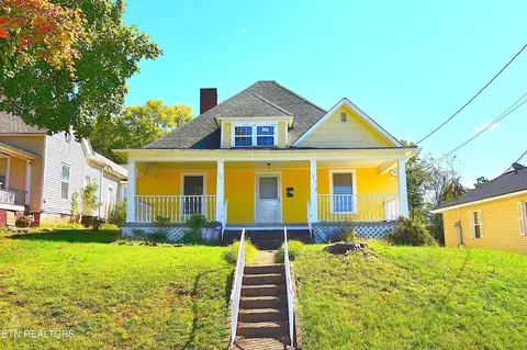222 Lynnwood Dr, Knoxville, TN 37918