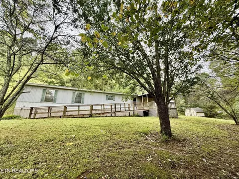 3870 3905 New Corinth Rd, Blaine, TN 37709