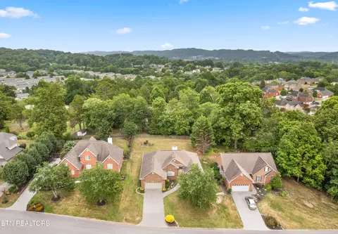 212 Windstone Blvd, Powell, TN 37849 photo 24