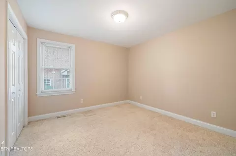 212 Windstone Blvd, Powell, TN 37849 photo 19