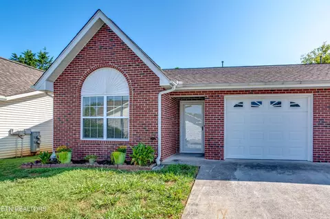 4952 Grigsby Gate Way, Knoxville, TN 37912