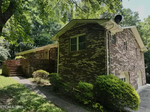 7316 Lancelot Dr, Knoxville, TN 37931