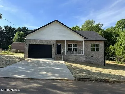 409 Commanche Tr, Seymour, TN 37865