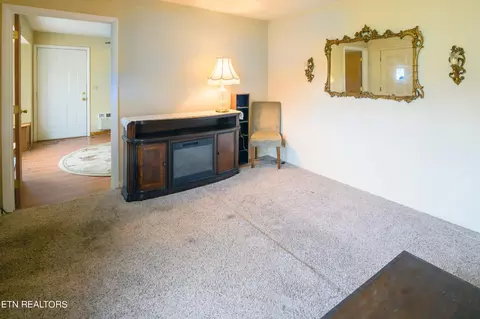 1191 E Old Andrew Johnson Hwy, Talbott, TN 37877 photo 14