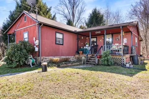 266 Mountain Rd, Caryville, TN 37714