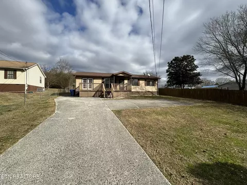 103 Phillips Ln, Clinton, TN 37716