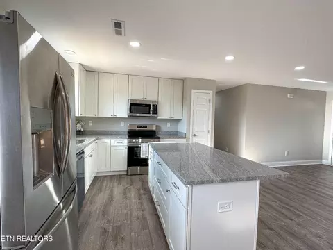 6874 Westgate Cir, Talbott, TN 37877 photo 5