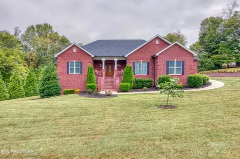 2405 Cunningham Rd, Knoxville, TN 37918