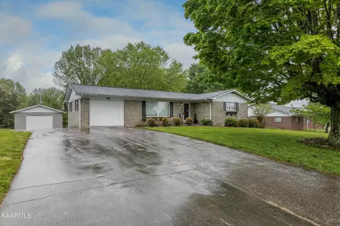 2530 Dogwood Ln, Talbott, TN 37877 photo 15