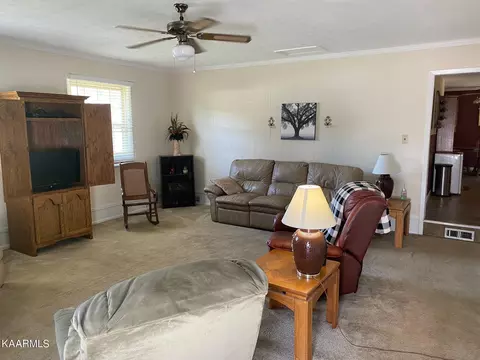 8108 Sharp Rd, Powell, TN 37849 photo 18