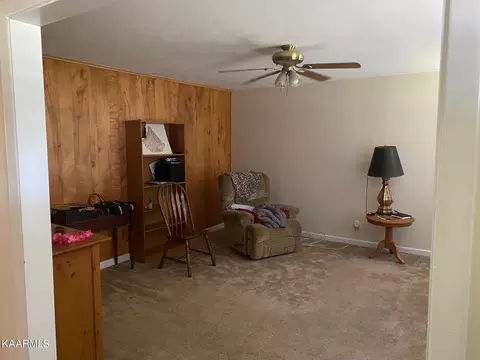 8108 Sharp Rd, Powell, TN 37849 photo 10