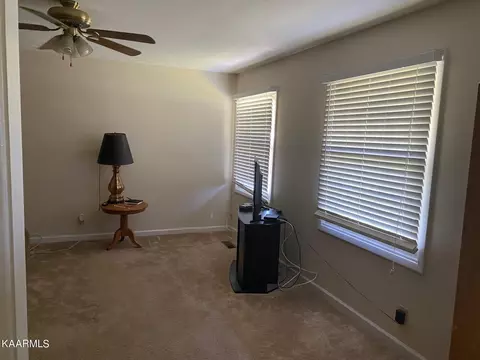 8108 Sharp Rd, Powell, TN 37849 photo 11