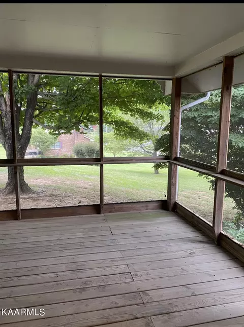 355 Grapevine Tr, Greeneville, TN 37745 photo 25