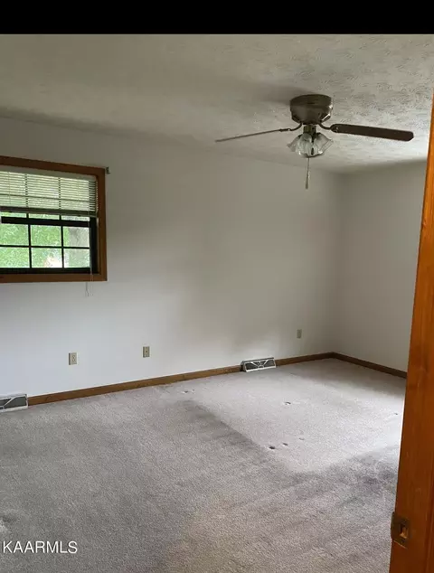 355 Grapevine Tr, Greeneville, TN 37745 photo 33