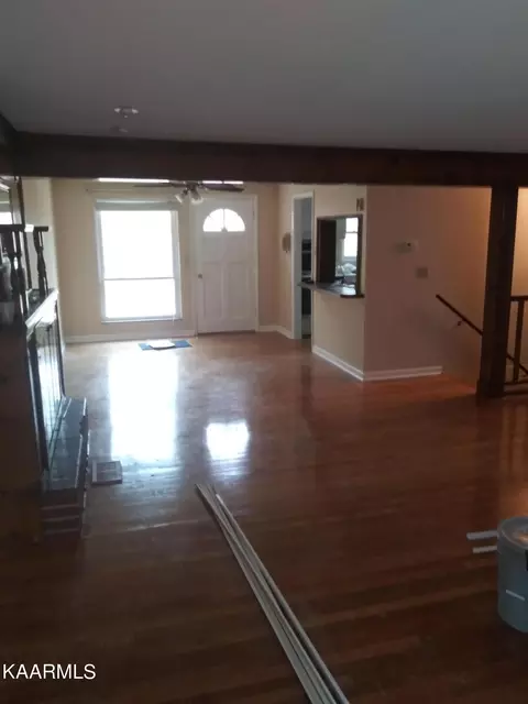 103 Maple Tree Ln, Powell, TN 37849 photo 10