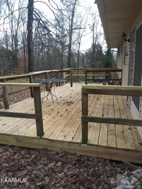 103 Maple Tree Ln, Powell, TN 37849 photo 6