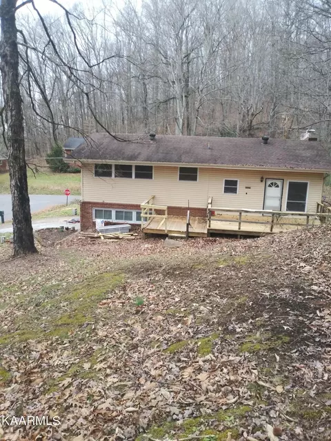 103 Maple Tree Ln, Powell, TN 37849 photo 5