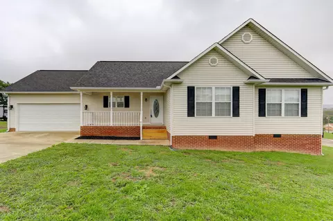 151 West Dr, La Follette, TN 37766 photo 3