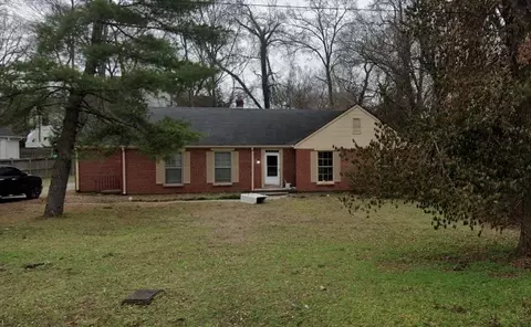 702 Lynnbrook Rd, Nashville, TN 37215