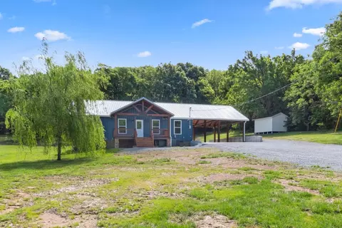 402 Cortner Hollow Rd, Petersburg, TN 37144