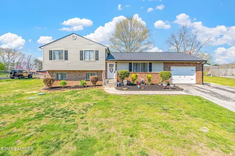 211 Orchard Rd, Kingston, TN 37763