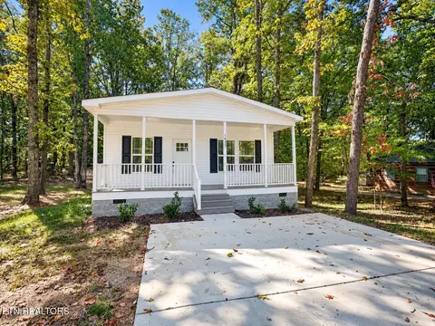 1623 Scenic Dr, Athens, TN 37303