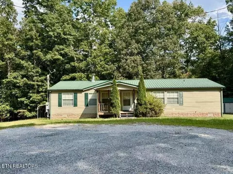 1010 Oswego Cir, Crossville, TN 38572