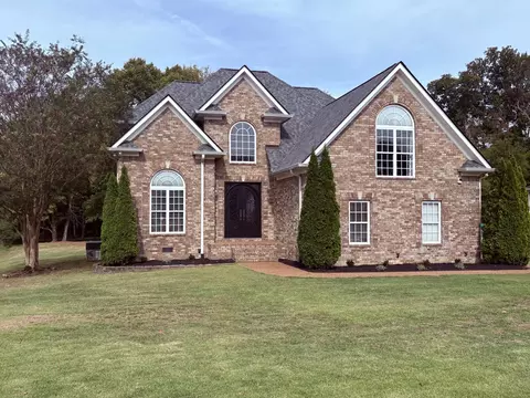 724 Heritage Rd, Lebanon, TN 37087