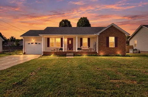 3458 Kingfisher Dr, Clarksville, TN 37042
