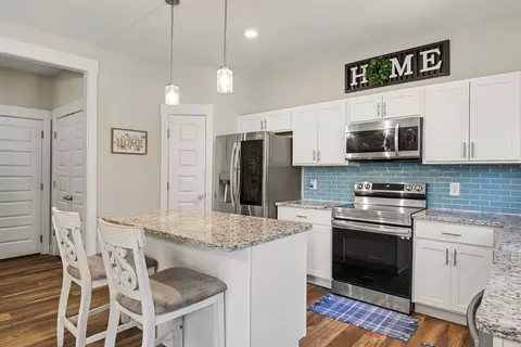Kitchen - 1149 Jonathan Ln, Springfield, TN 37172 photo 2 of 5