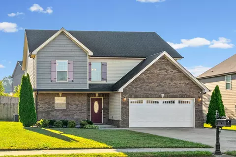 2175 Bandera Dr, Clarksville, TN 37042