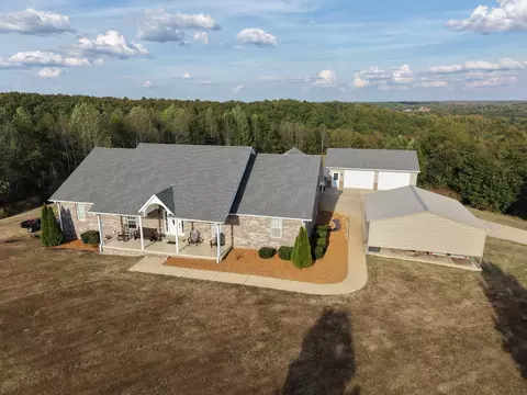 147 Edgehill Ln, Waynesboro, TN 38485