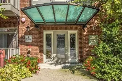 3100 W End Cir #304, Nashville, TN 37203