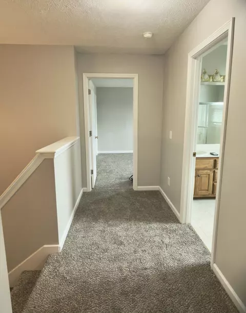 Entry Way - 119 Ashington Ct, Murfreesboro, TN 37128 photo 4 of 6